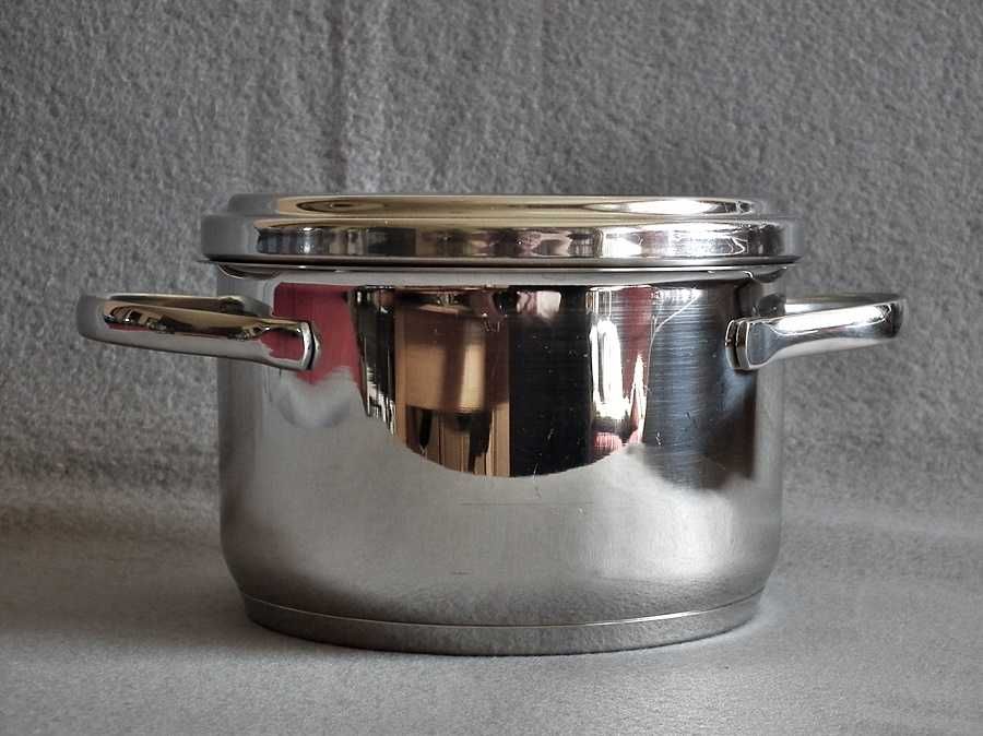 Niemiecki garnek FISSLER 16 cm o poj. 2,0l