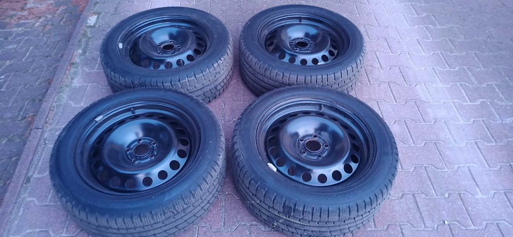 Koła 17 Mondeo -  felgi, czujniki ciśnienia, opony zimowe 235 / 50 r17
