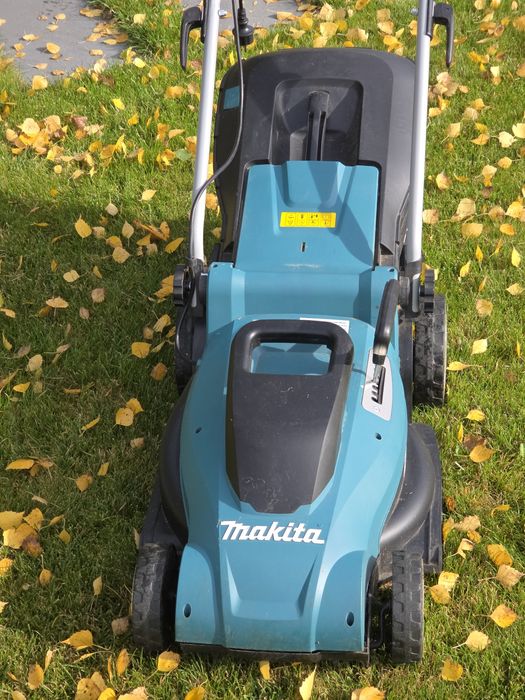 Kosiarka Makita ELM 4120 uszkodzony silnik