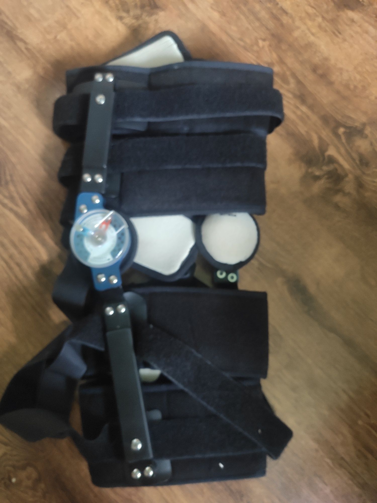 Orteza stawu kolanowego  SP- 2900 z zegarami