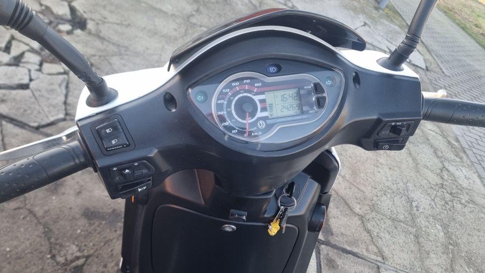 Skuter sym,symphony sr 50 4t,2013 rok,stan bdb.