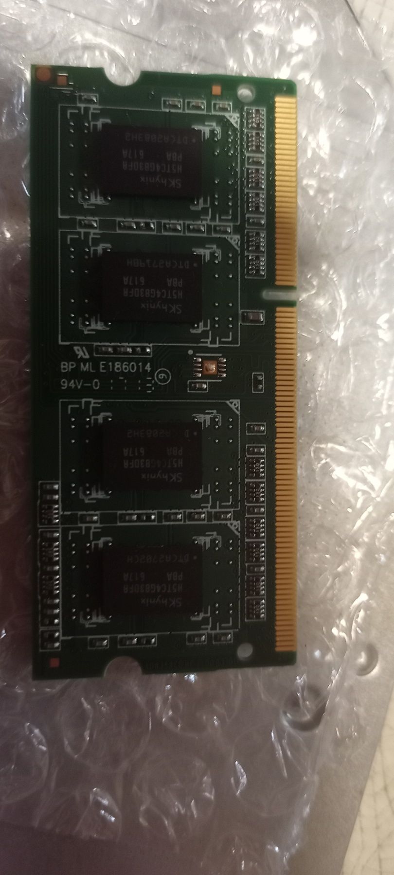 Память для ноутбука новая. 4gb  DDR3L-1600 МГц