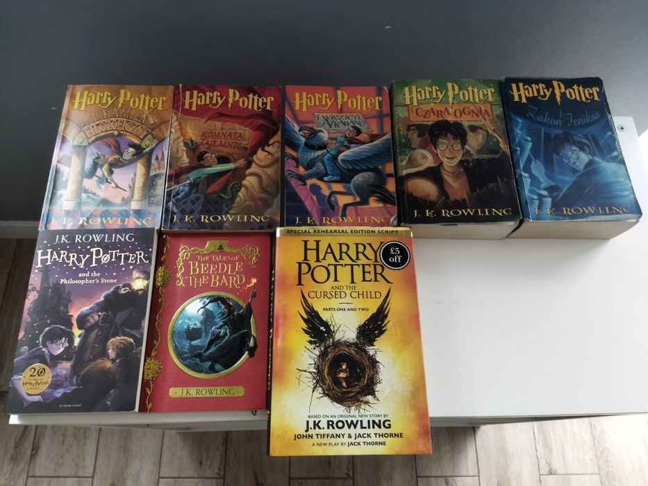 Kolekcja Harrego Potera( zostały tylko angielskie i Kamień)