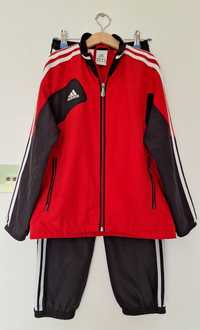 Dres marki Adidas rozm. 140