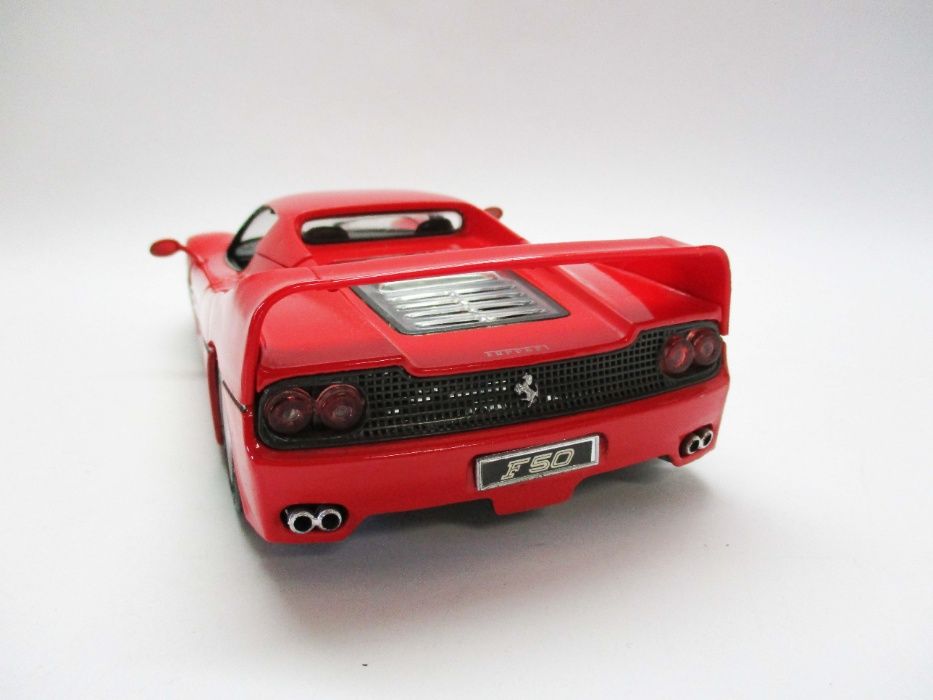 Miniatura Ferrari F 50