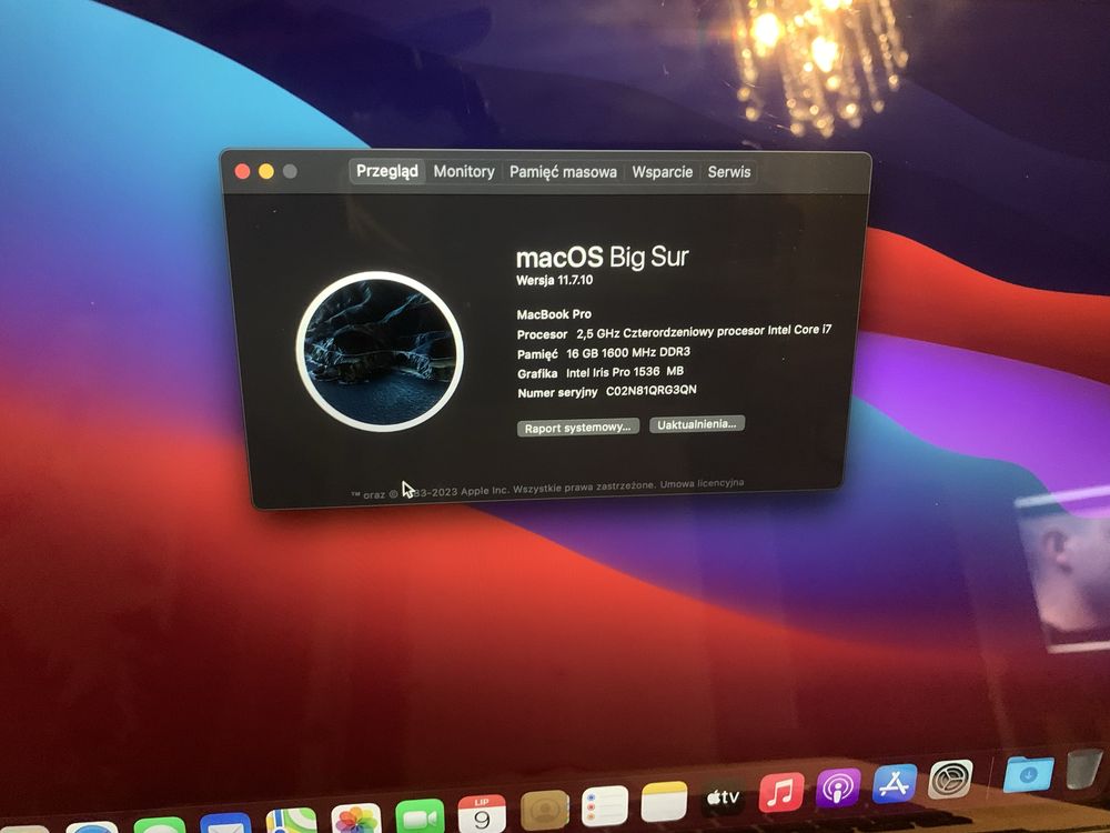 Macbook pro 15 (2015) 16gb ram super stan