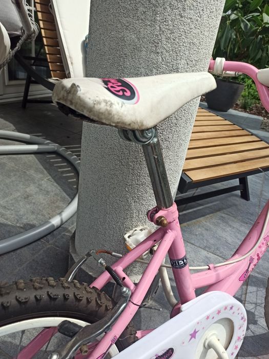 Różowy rowerek dla dziewczynek