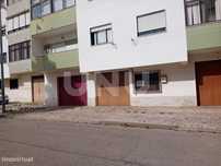 Garagem bem localizada