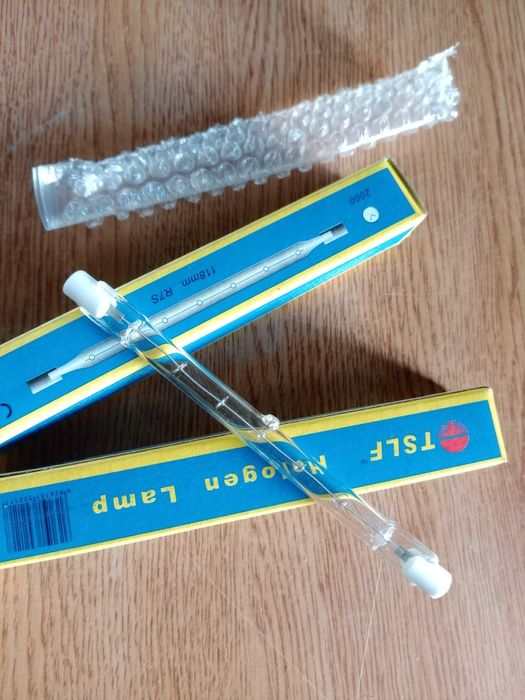 Conjunto de 2 lâmpadas de halogéneo