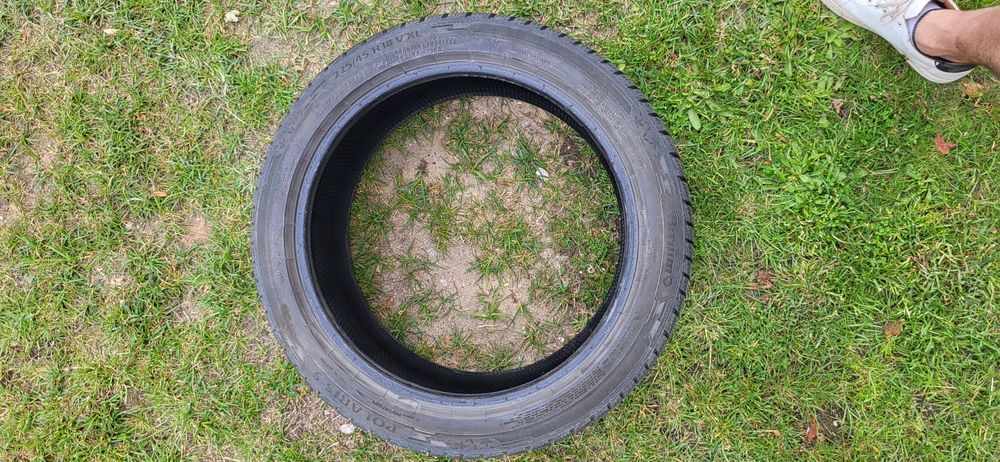 Opony zimowe 4xbarum 225/45r18