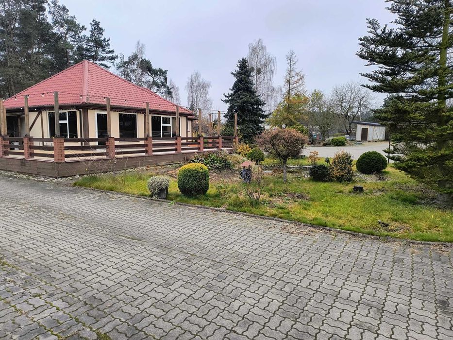 Nieruchomość+lokal gastronomiczny