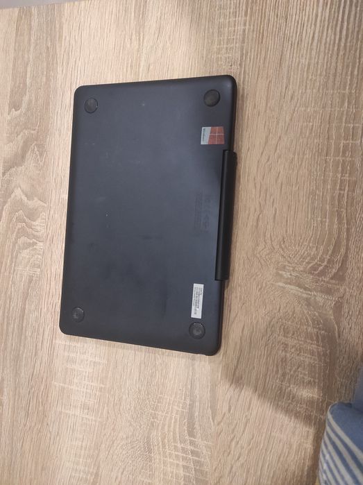 Планшет Asus 4/128 4 ядра