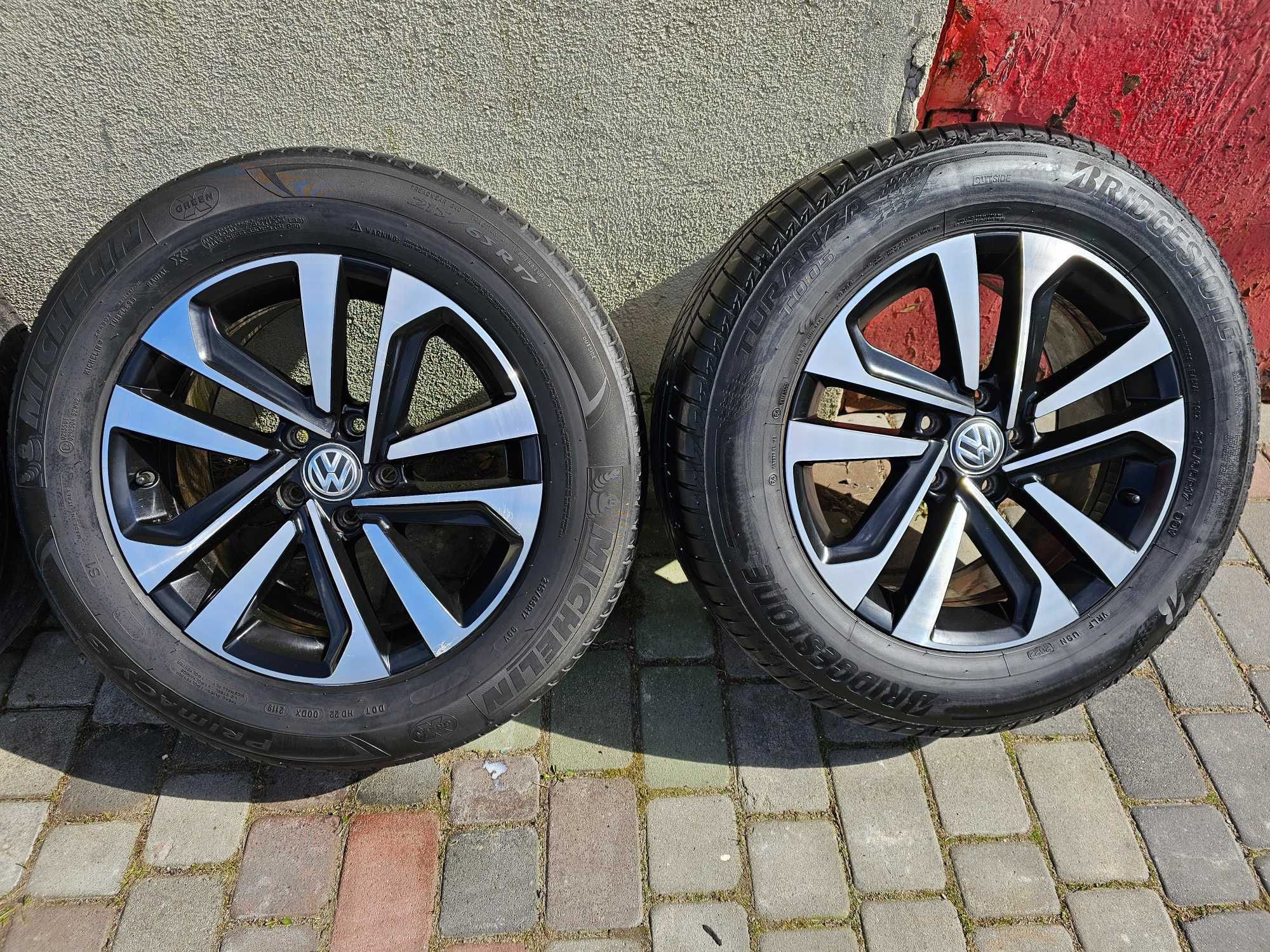 koła vw tiguan alufelgi koła 17 cali 215 65 r17 t roc passat t cross