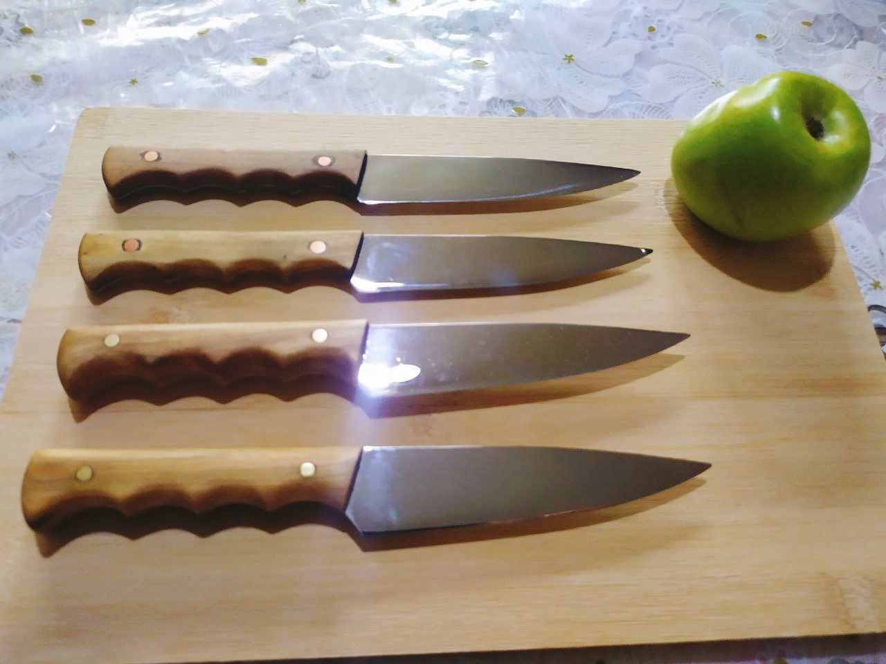 Кухонный нож ручной работы