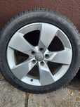 Alufelgi koła komplet Audi VW 5x112 7x17 et47 Dunlop Sport 4D 225/50