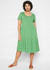 B.P.C sukienka shirtowa zielona z falbaną 44/46.