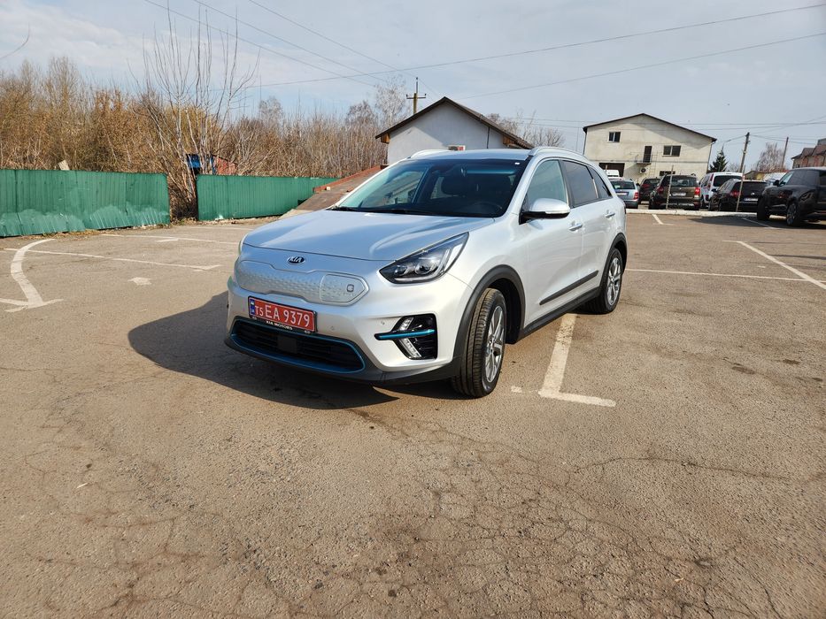 Кіа ніро електрика,  2019 рік, максимальна комплектація