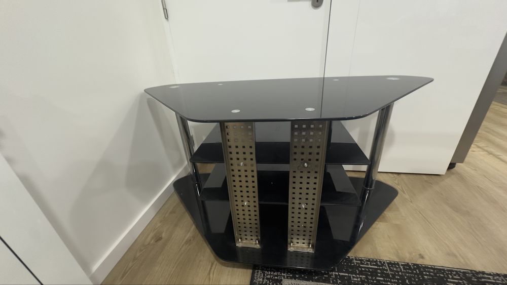 Movel de TV em canto