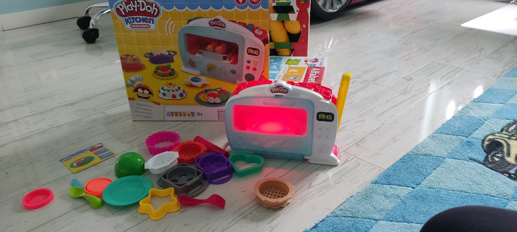 Play-Doh Kitchen Kuchania dziecięca w zestawie baterie