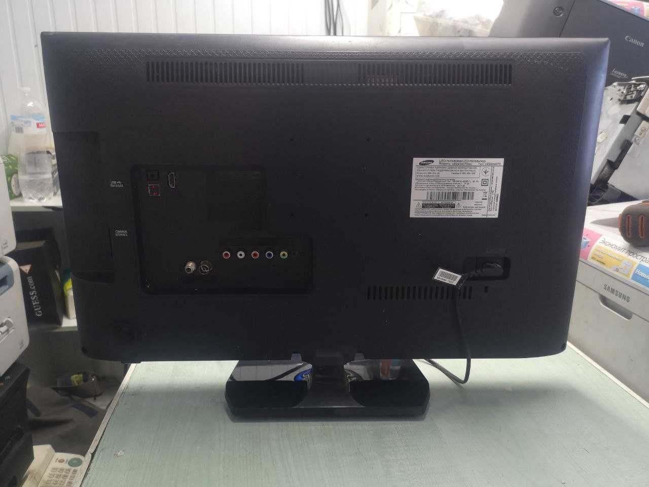 Телевізор Samsung UE24H4070AU БИТА МАТРИЦЯ 24"