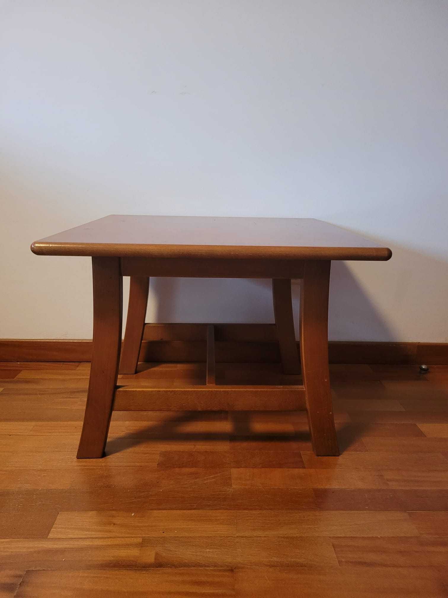 Mesa de apoio madeira/Wooden support table