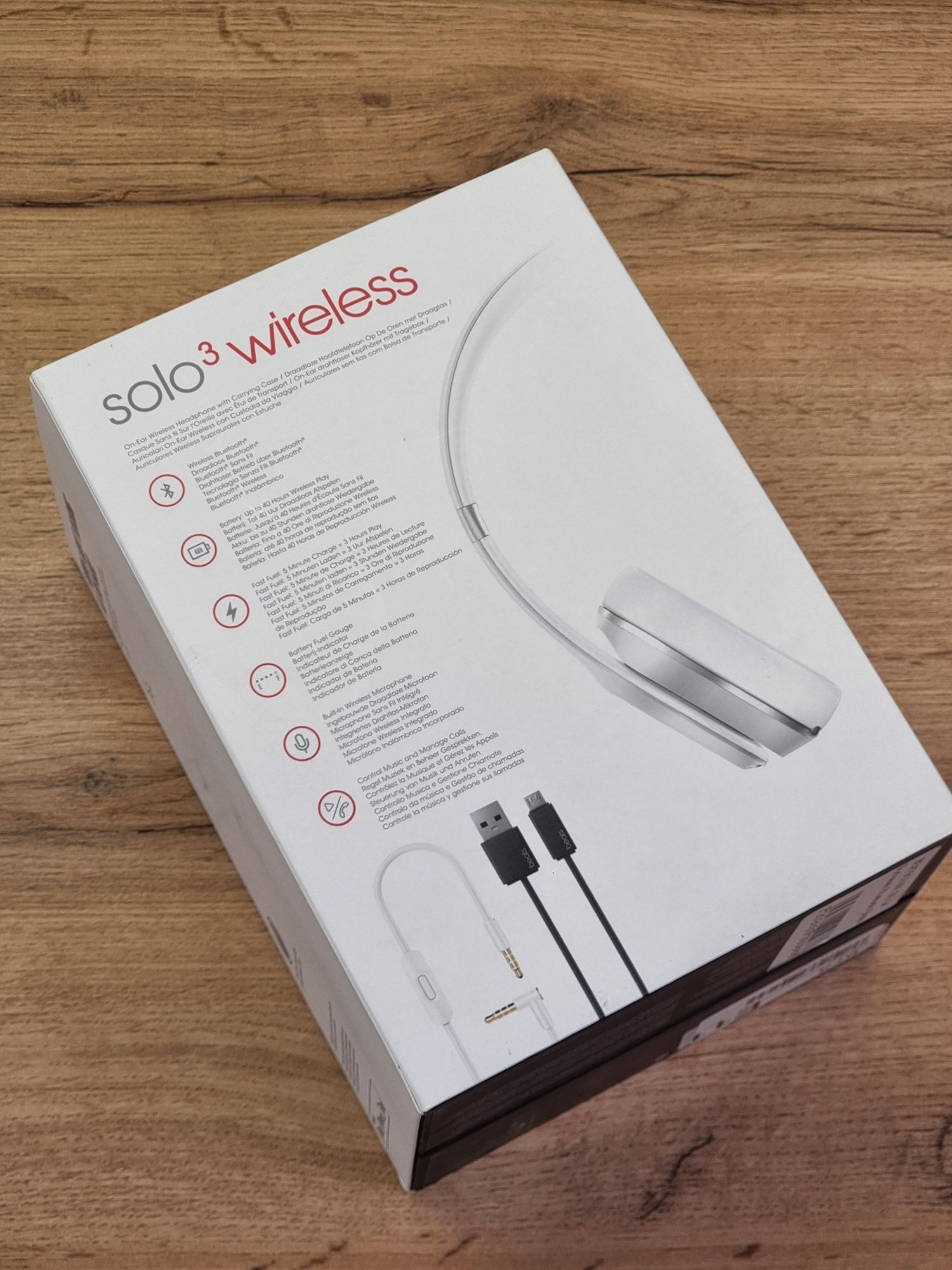 Słuchawki bezprzewodowe Beats by Dr Dre Solo Wireless 3 Silver