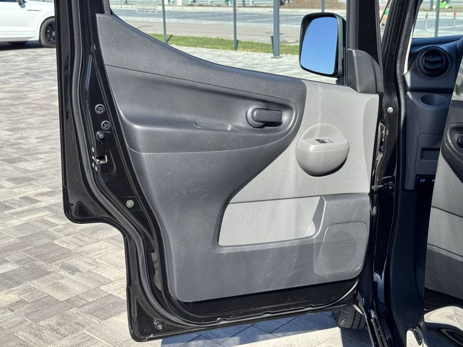 Nissan e-NV200 2021 freshauto