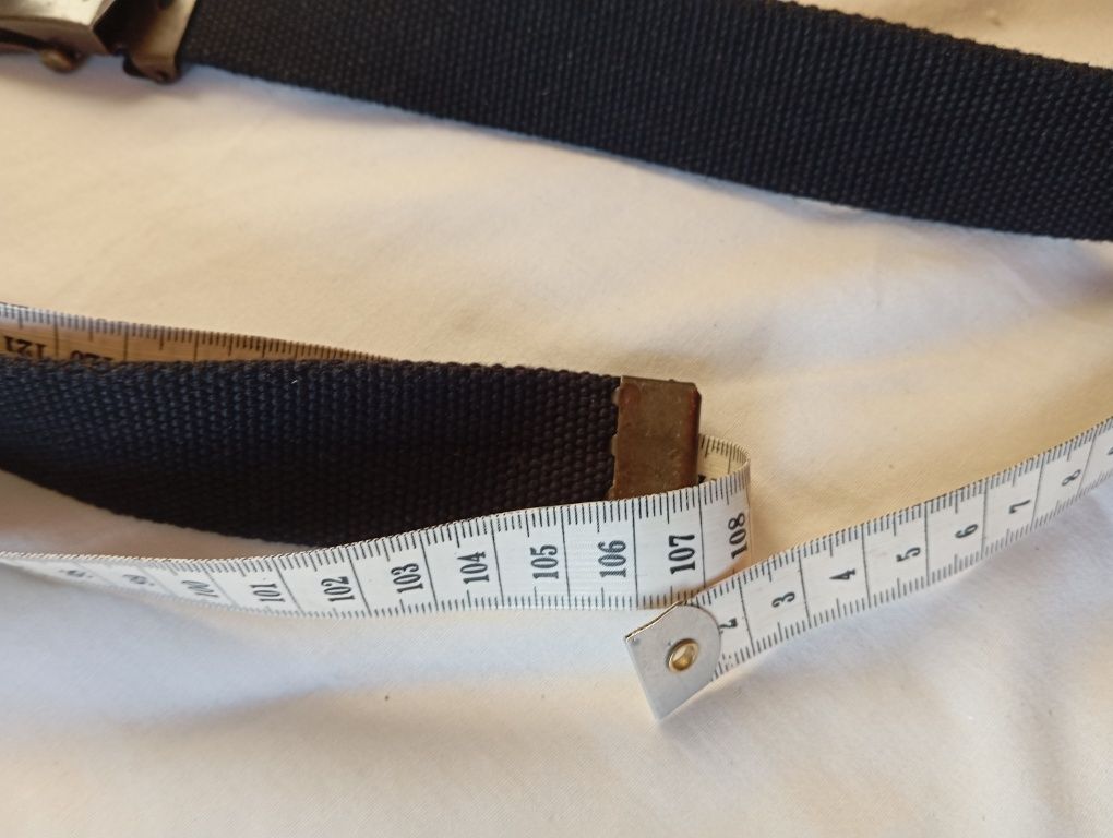 Cinto preto 105cm