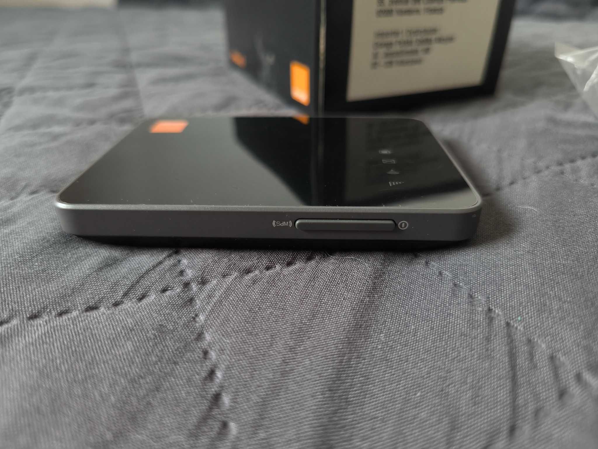 Alcatel OneTouch Link Y858V LTE - Mobilny Router Wi-Fi 4G LTE