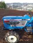 Vendo trator isek