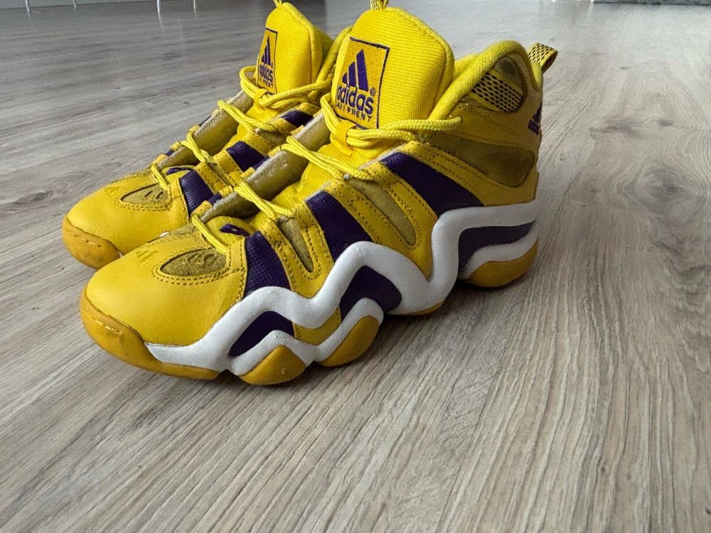 Aadidas to Re-Release Kobe's KB8 Basketball Shoe 43,5