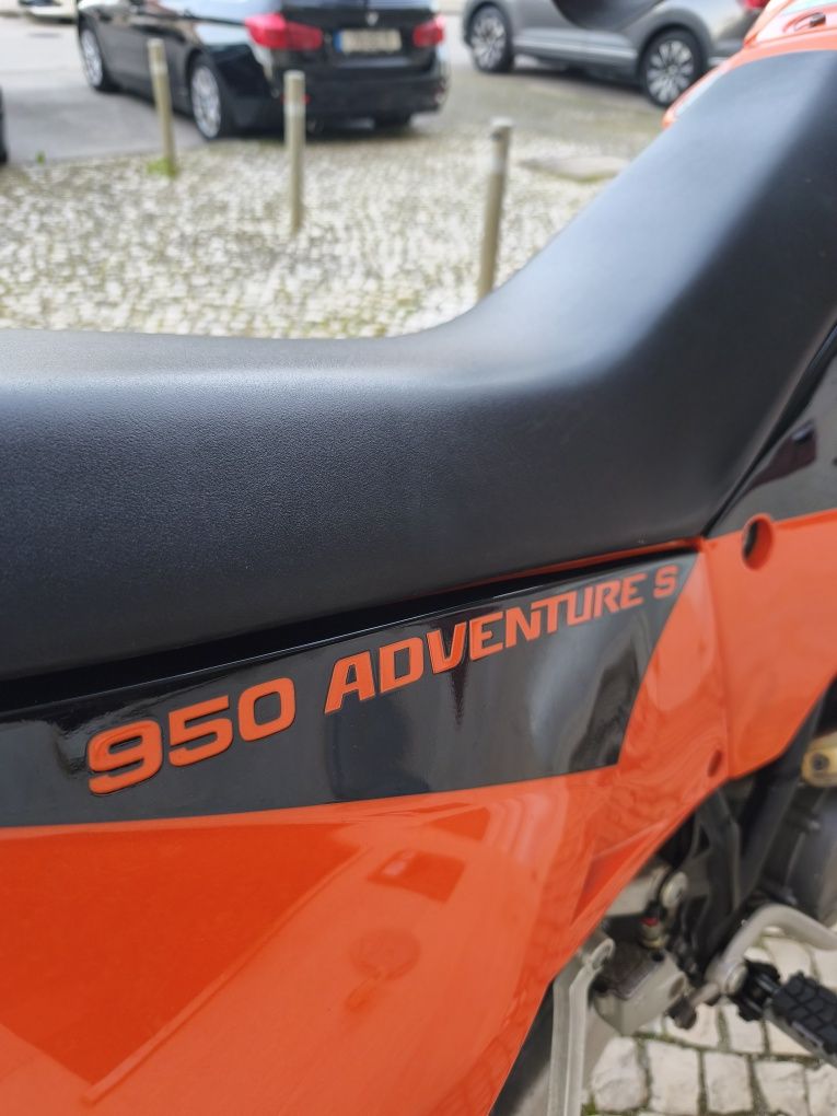 950 adventure S  (maior curso suspensão)