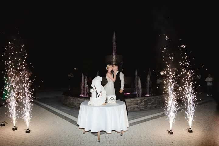 Fotobudka+360+Fotolustro+Ciężki Dym+Iskry+Napisy Led+Animacje+Dodatki