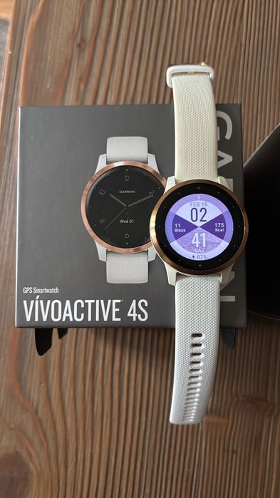 Garmin vivoactive 4 s gps