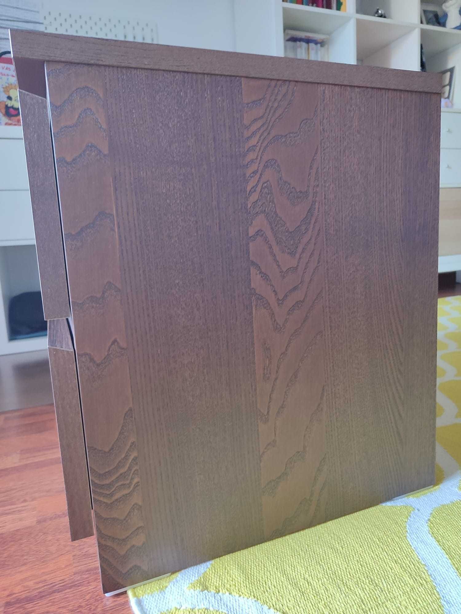 Duas cómodas com 2 gavetas Ikea Malm