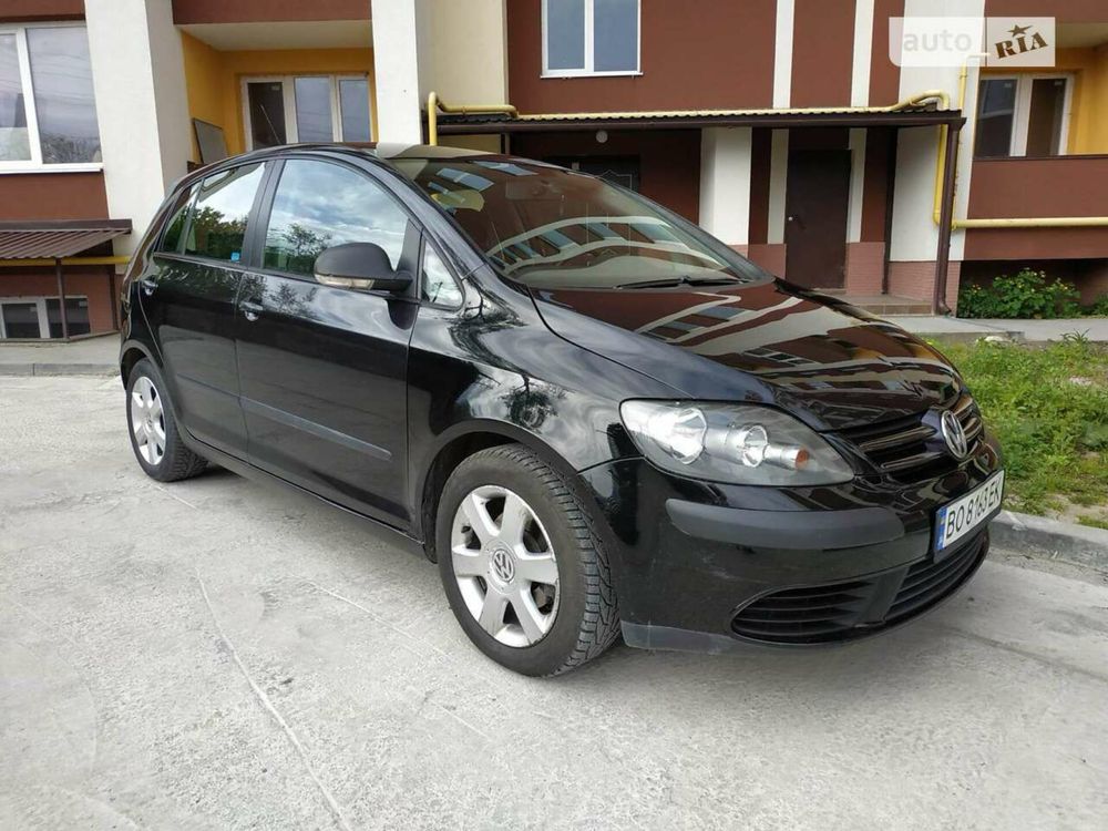 Volkswagen golf 5 plus 1.4 бензин