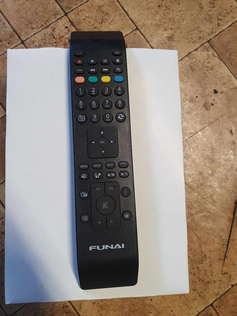 Pilot telewizora Funai