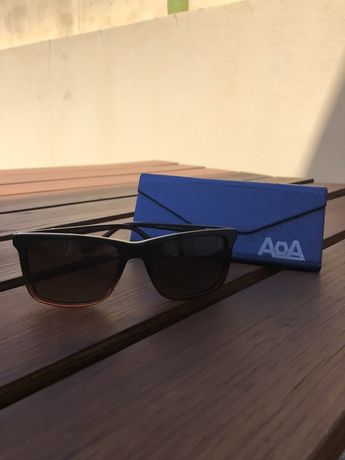Oculos de sol AOA