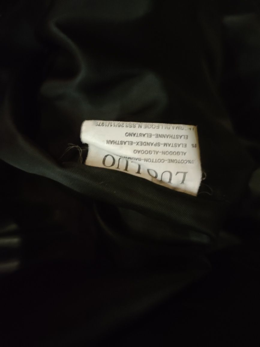 Włoska  kurtka damska firmy LUO LUO rozm 40 -42. M/XL