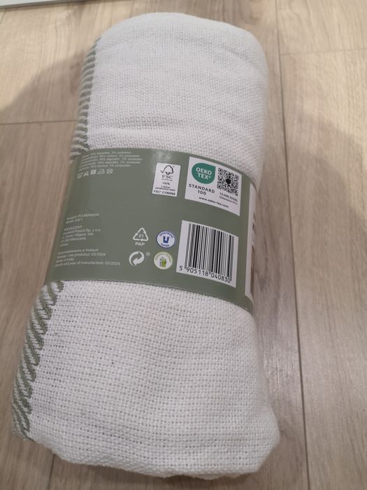 Koc nowy dekoracyjny SMUKEE 130x170 cm, naturalna bawełna