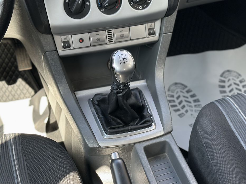 FORD FOCUS 2010 року, 1.6 дизель, механіка, передній привід.