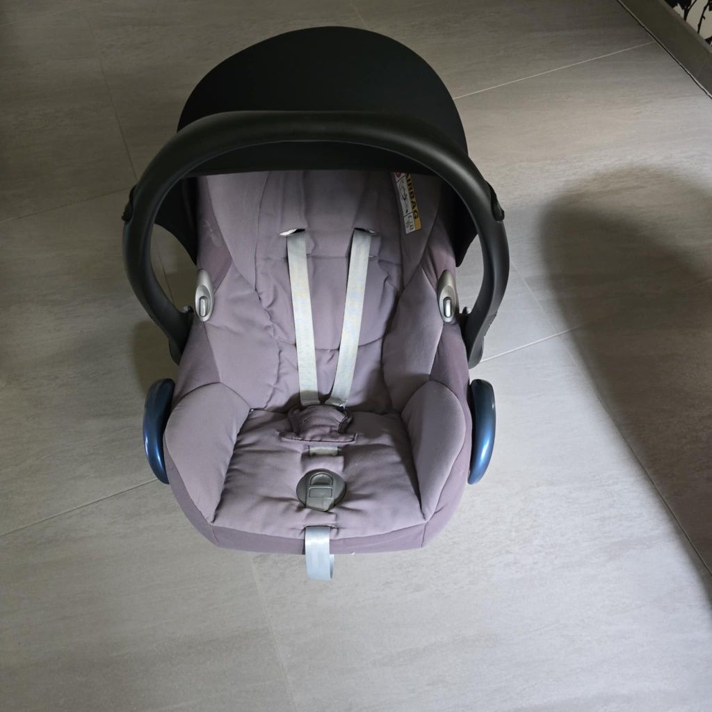 Zestaw Fotelik Maxi Cosi nosidełko 0-13kg, fotelik Pearl 9-18kg + baza