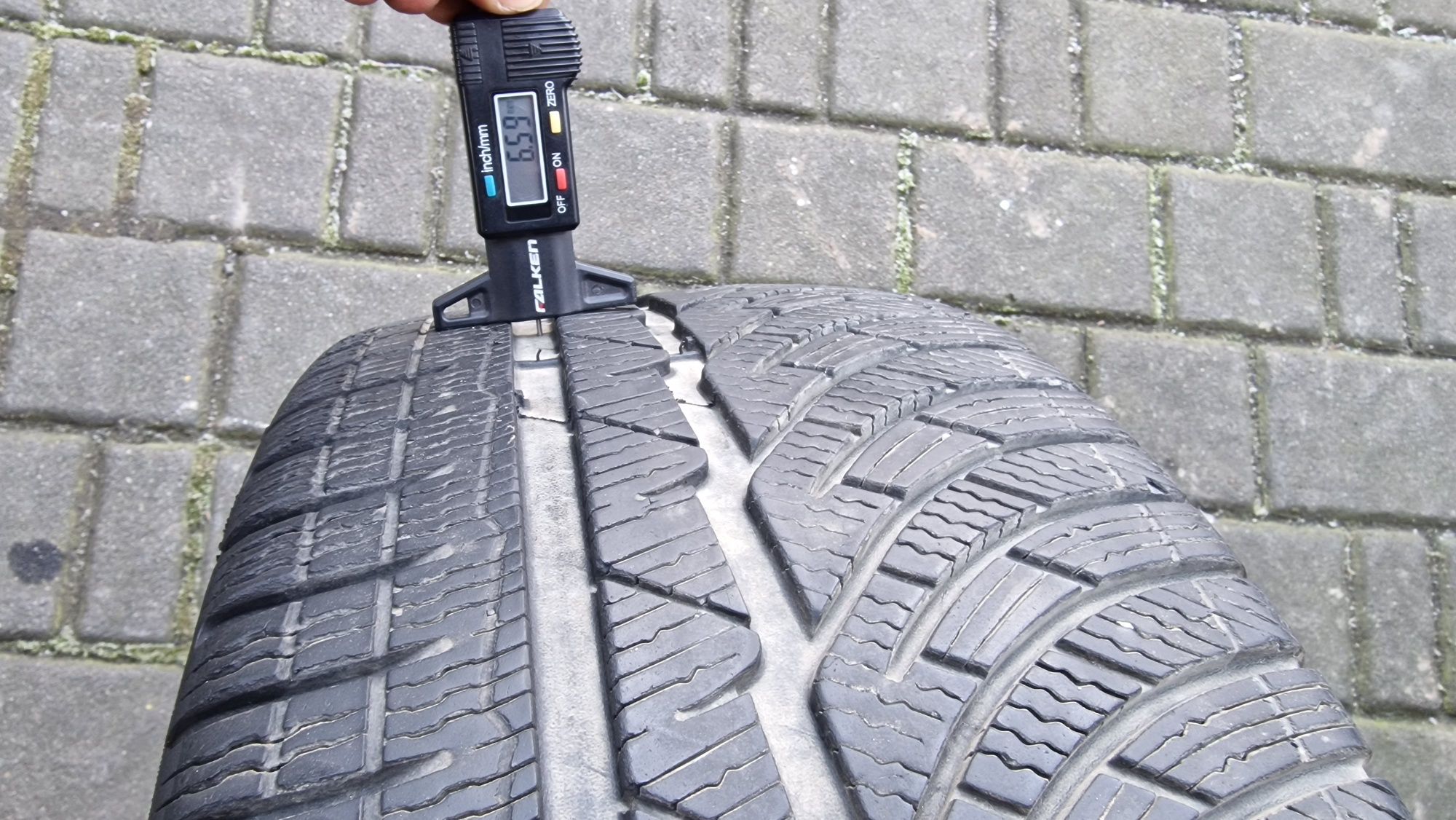 Opona Zimowa Michelin Pilot Alpin PA4 225/40R18 , 1317 1szt