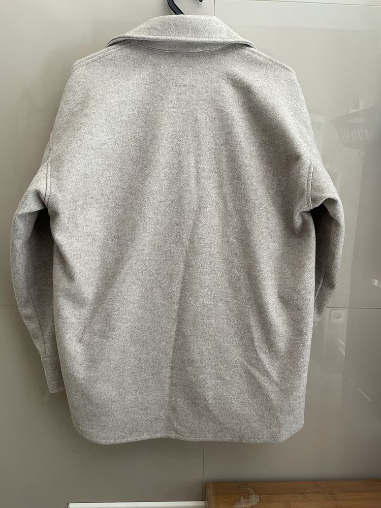 Casaco/camisa H&M