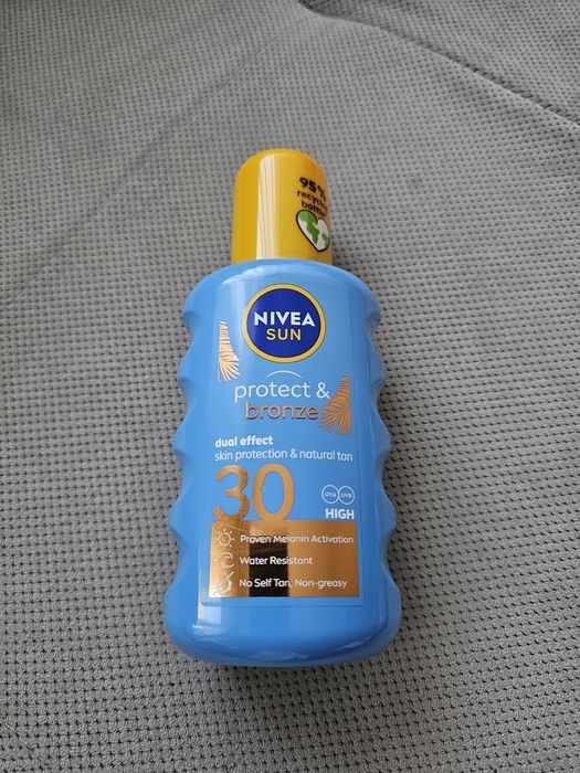NIVEA SUN Protect&Bronze spray aktywujący opaleniznę SPF30 200 ml