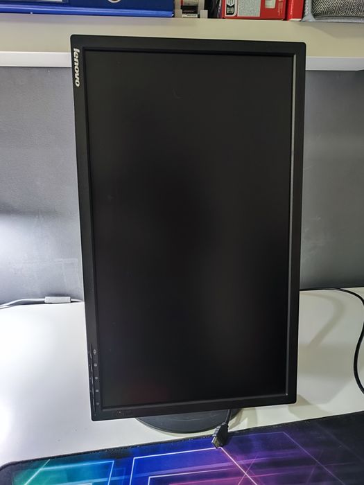Monitor Lenovo ThinkVision 23 Polegadas