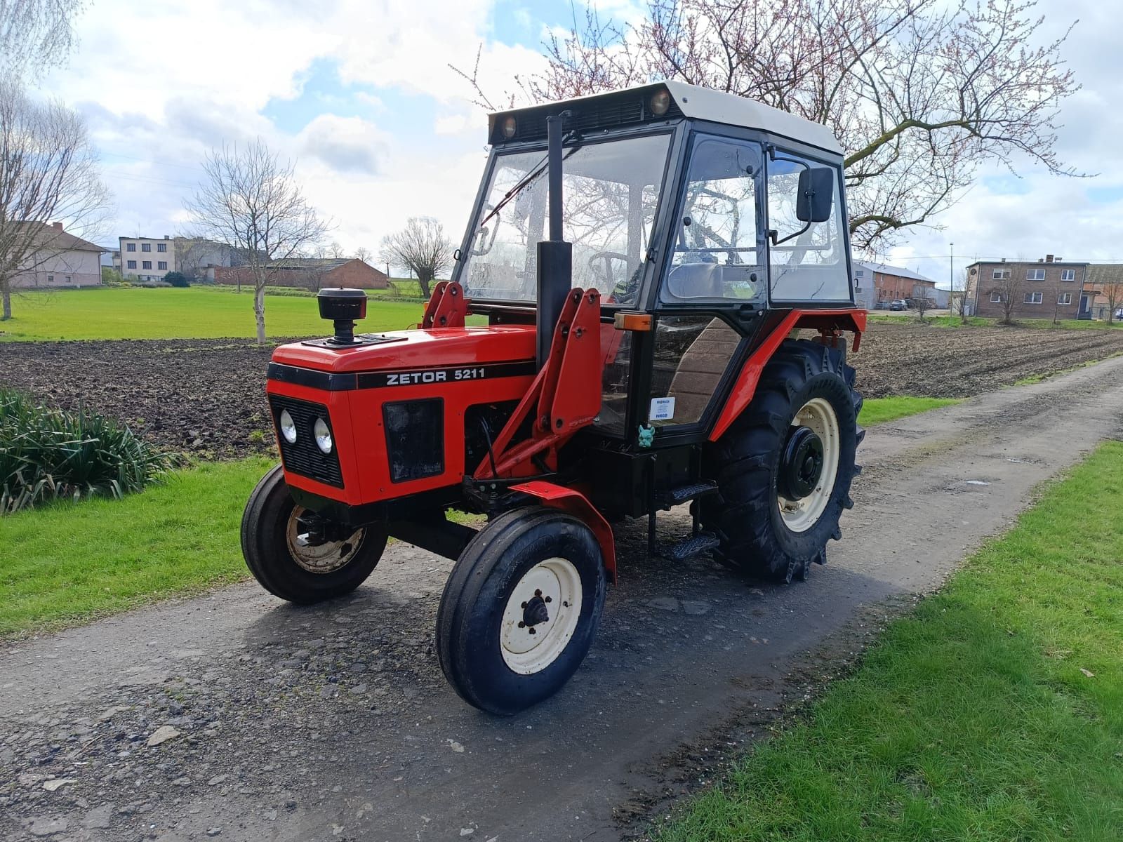 Zetor 5211 ciągnik