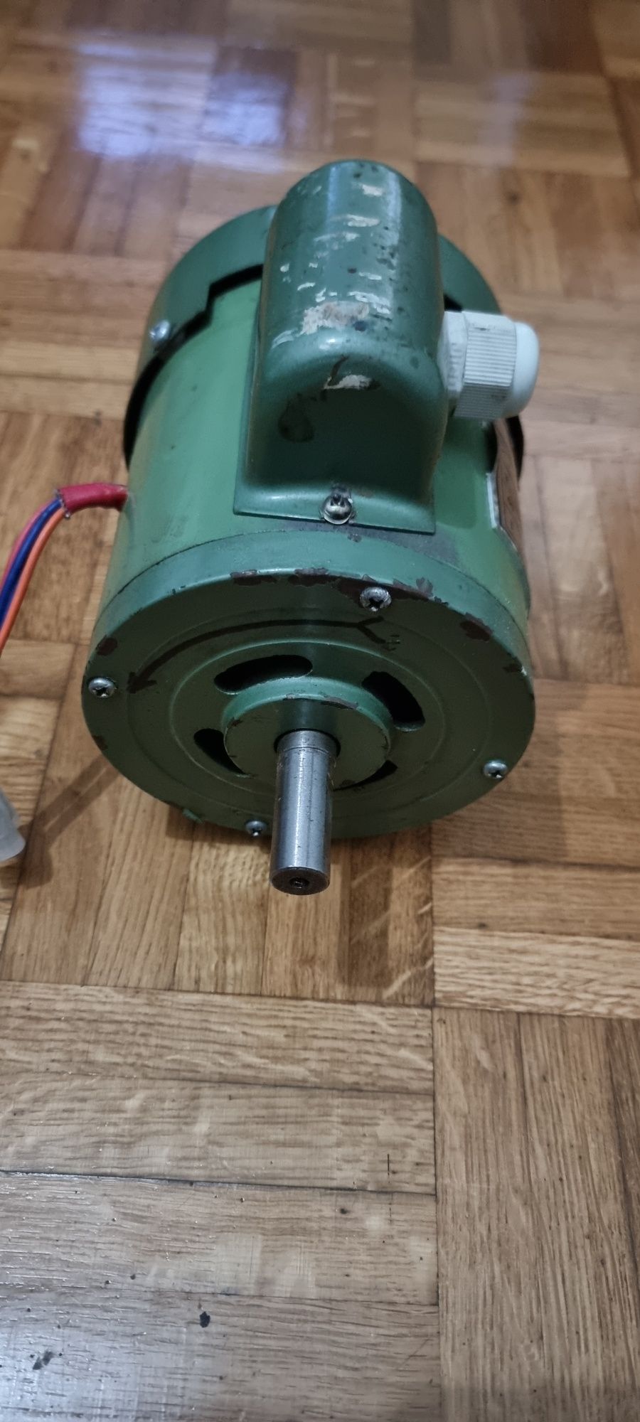 Motor engenho furar monofásico