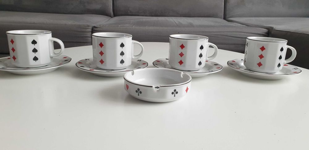 Starocie z Gdyni - Porcelana LUBIANA - zestaw karciany z popielniczkom