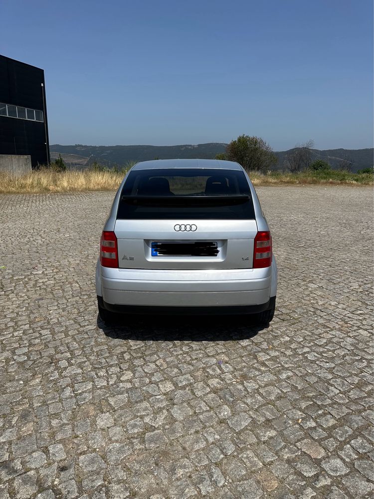 Audi A2 150 mil kms MUITO NOVO